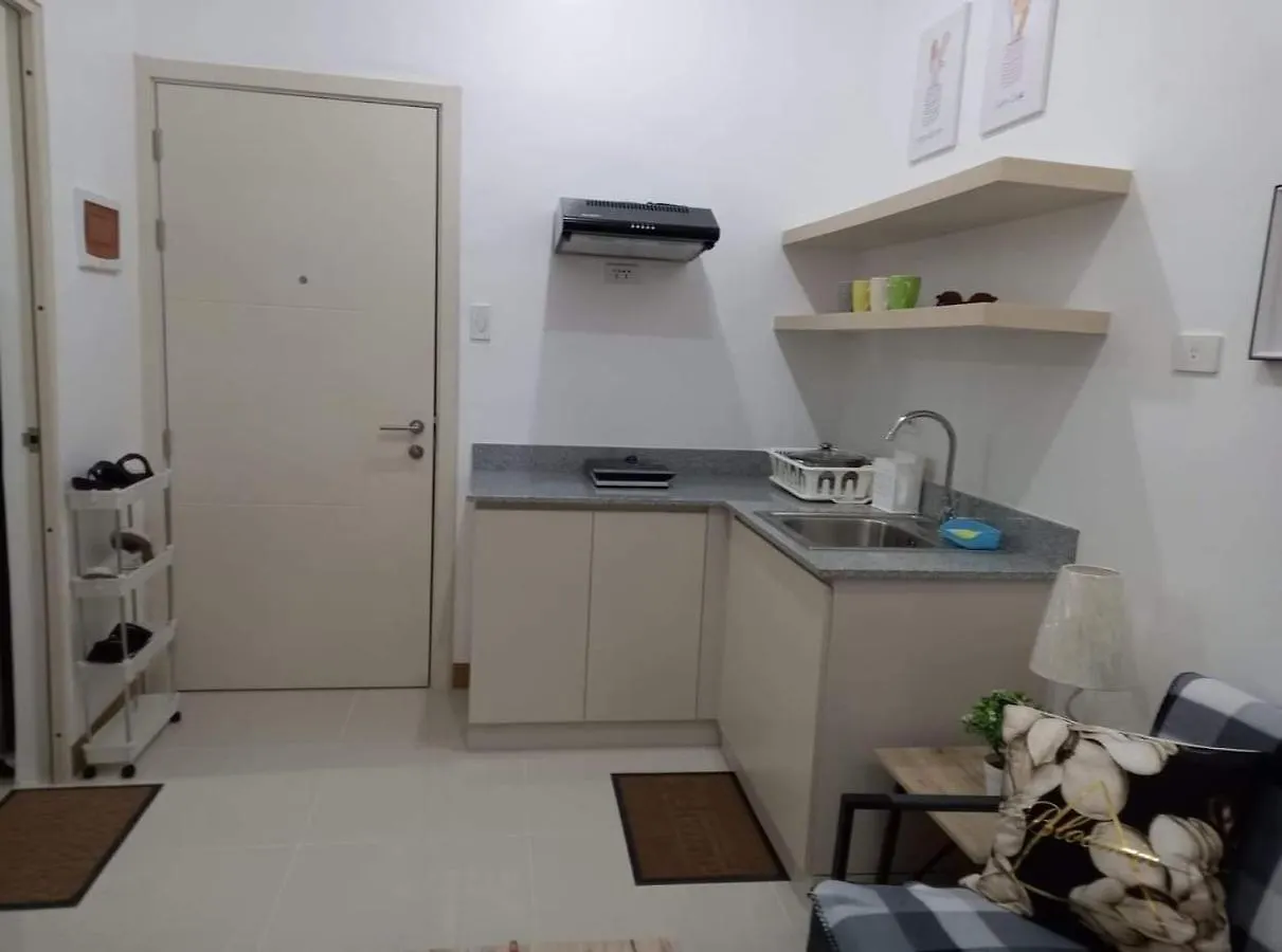 Cozy One Bedroom Type Living Aparthotel Manila