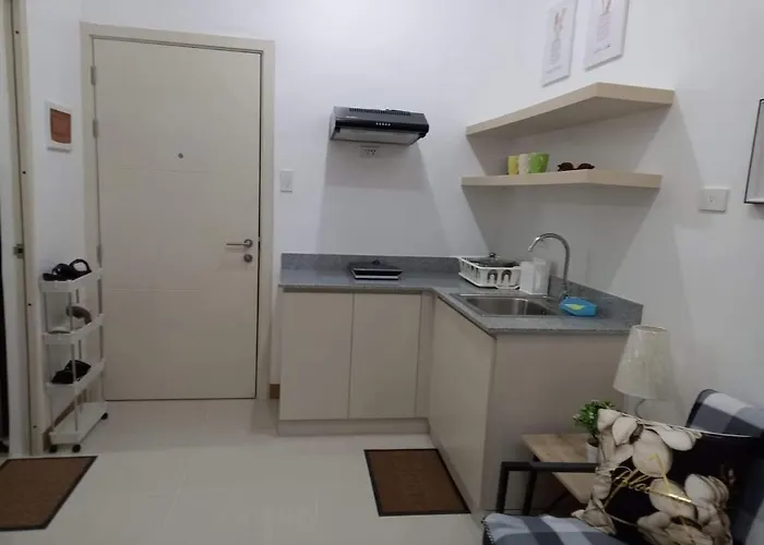Cozy One Bedroom Type Living Aparthotel Manila